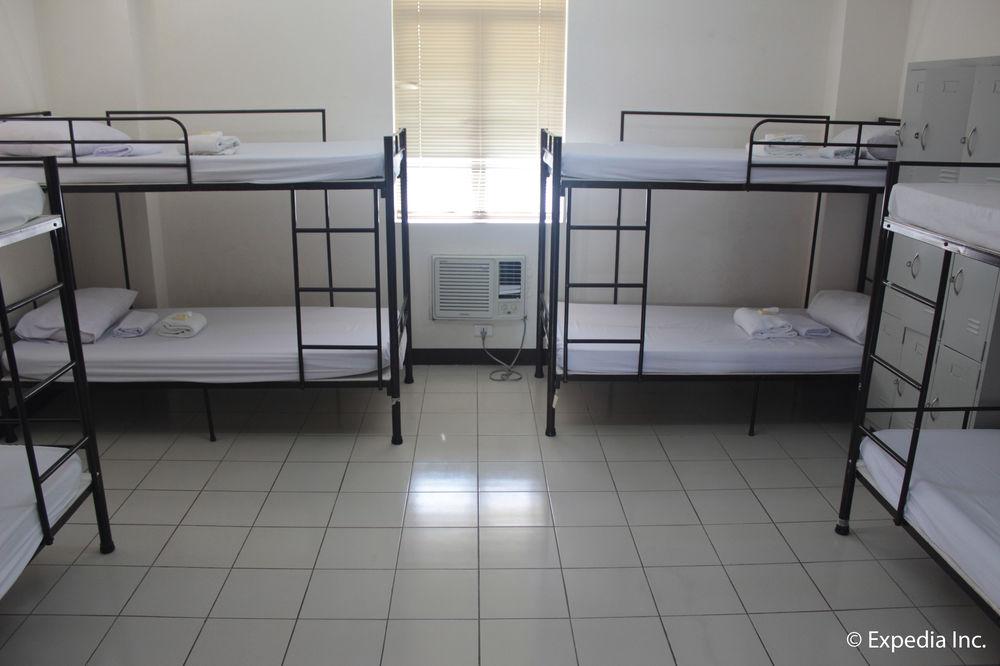 Ilocos Norte Hotel & Convention Center Laoag Exteriör bild